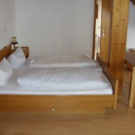 Guest house Gasthaus Zum Lamm 2*