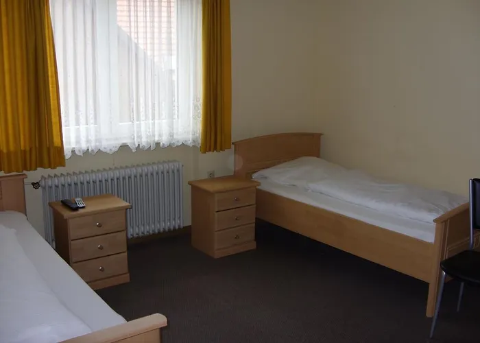 Gasthaus Zum Lamm 2*